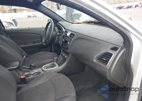 2012 Chrysler 200 Lx из США, поврежденный, VIN 1C3CCBABXCN320244